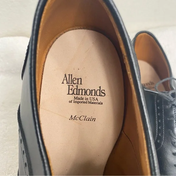 NEW Allen Edmonds Men's McClain Black Leather Wingtip Oxford Size 10.5E Made USA